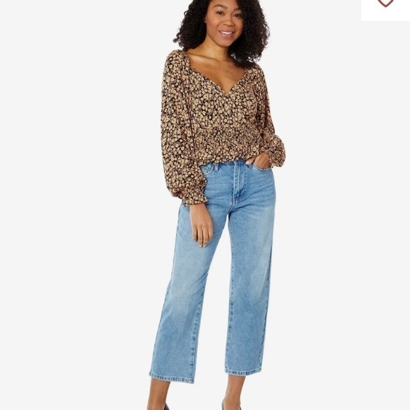 NWT Lost + Wander pick me golden hour smocked waist top - Picture 5 of 9